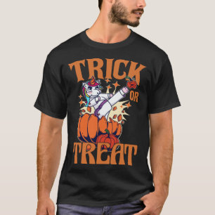 Trick or Treat Karate Unicorn Pumpkin Halloween Th T-Shirt