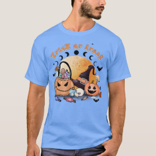 Trick Or Treat Moonphase Scary Pumpkin Witch Vibes T-Shirt