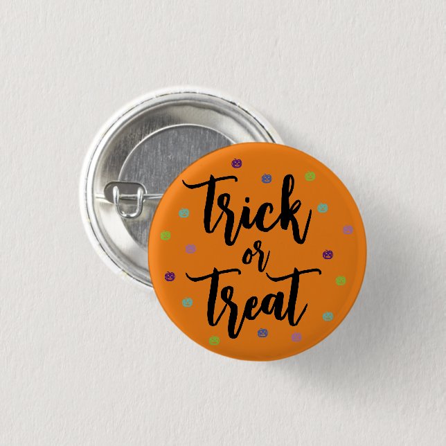Trick or Treat script colourful pumpkin confetti 3 Cm Round Badge (Front & Back)
