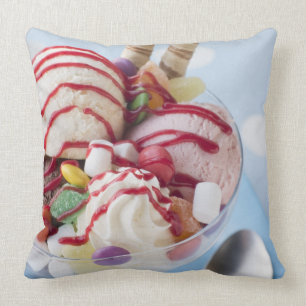 Trio of Ice Cream and Sweet Sundae Cushion