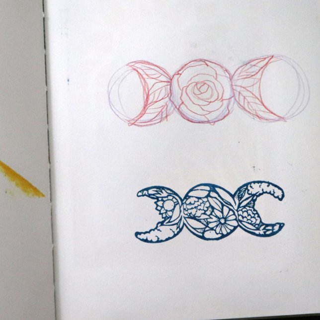 Triple Moon Symbol Bloom Rubber Stamp (Creator Uploaded)