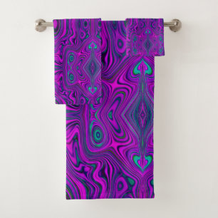 Trippy Retro Magenta and Black Abstract Pattern Bath Towel Set
