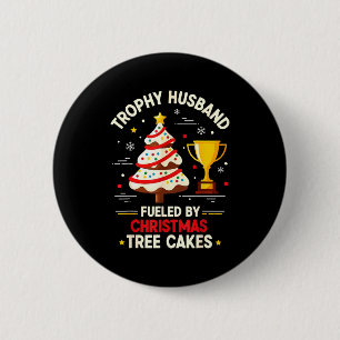 Trophy Retro Husband Fueled By Christmas Tree Cake 6 Cm Round Badge