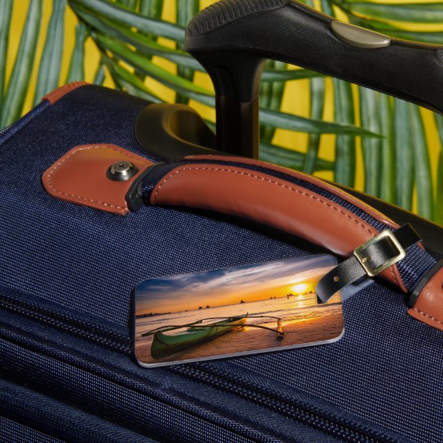 Tropical Beaches | Boracay's White Beach Luggage Tag (Front Insitu 3)