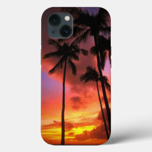 Tropical Beaches Maui Hawaii Islands iPhone 13 Case