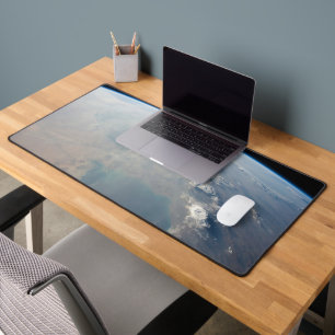 Tropical Blue Waters Of The Persian Gulf. 2 Desk Mat