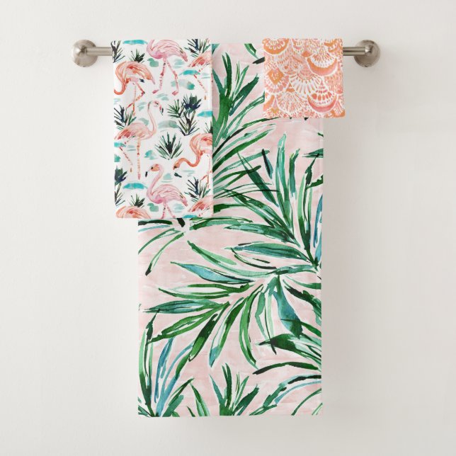 TROPICAL Flamingo Palms Scallop BARBARIAN® Bath Towel Set (Insitu)