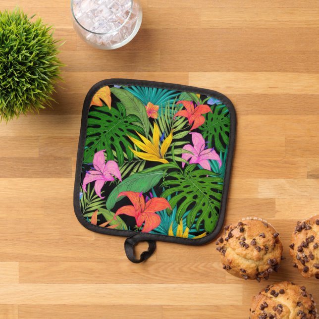 Tropical Greens Flowers  Pot Holder (Top Down)