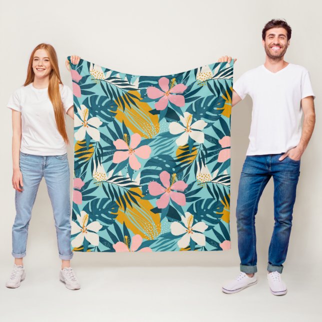 Tropical Hibiscus Floral Pattern Fleece Blanket (In Situ)