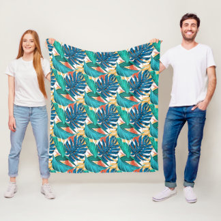 Tropical Leaf Paradise Design for Stylish Fleece Blanket