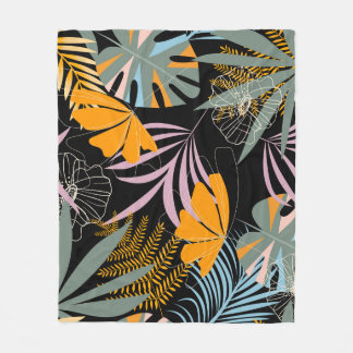 Tropical Leaves: Dark Vintage Print. Fleece Blanket
