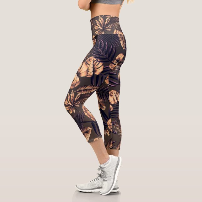 Tropical Leaves Pattern Capri Leggings (Left)
