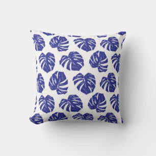 Tropical palm tree leaves pattern cushion