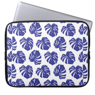 Tropical palm tree leaves pattern laptop sleeve