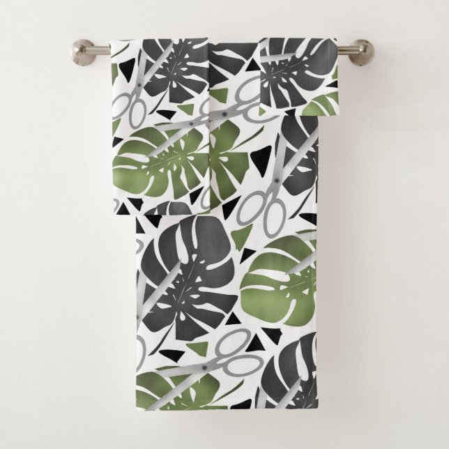 Tropical print monstera leaves scissors jungle exo bath towel set (Insitu)