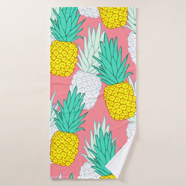 Tropical seamless pattern with exotic pineapples.  bath towel (Bath Towel)