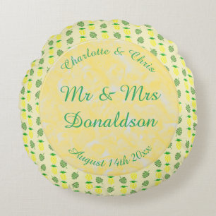 Tropical Summer Wedding Pineapple and Palm Leaves Round Cushion