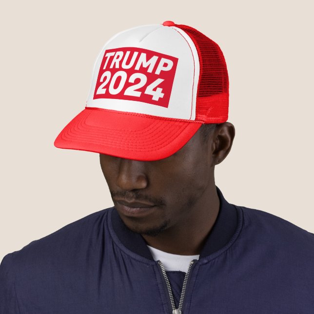 TRUMP 2024 RED HATS HAT (In Situ)