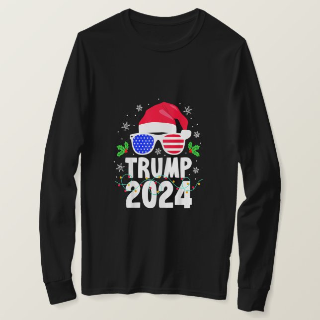 Trump 2024 Santa Hat Xmas Lights Christmas Funny T-Shirt (Design Front)