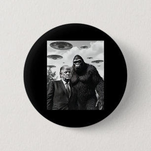Trump Bigfoot Ufo Alien Encounter Extraterrestrial 6 Cm Round Badge