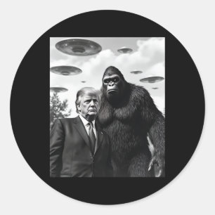 Trump Bigfoot Ufo Alien Encounter Extraterrestrial Classic Round Sticker
