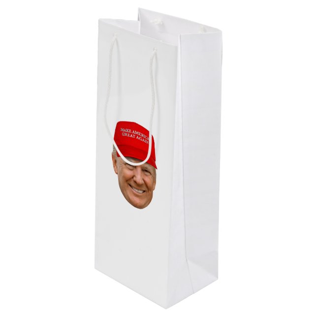 TRUMP MAGA Christmas Wine Gift Bag (Front Angled)