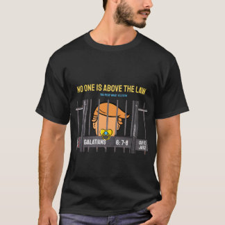 Trump | No One is Above The Law T-Shirt