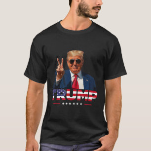 Trump Peace Sign Hand Usa Flag Trump 2024  T-Shirt