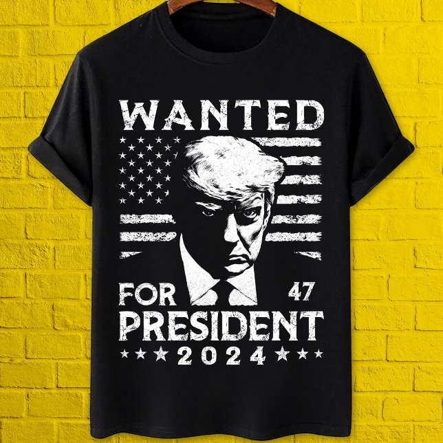 Trump wanted for president 2024 Never surrender T-Shirt (Creator Uploaded)