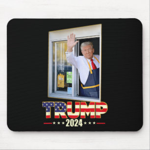 Trump With Mc Donald Trump Worker Vote For Trump  Mouse Pad