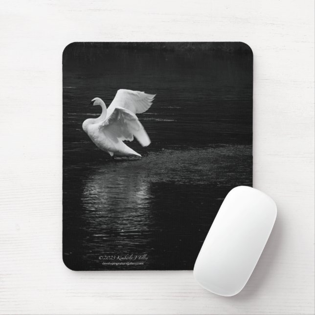 Trumpeter Swan b/w Mouse Pad (With Mouse)
