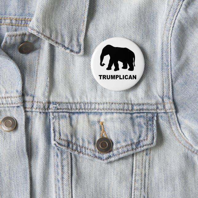 Trumplican popular political 6 cm round badge (In Situ)