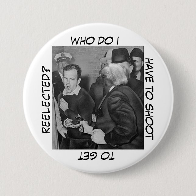 Trump's Big Question 7.5 Cm Round Badge (Front)
