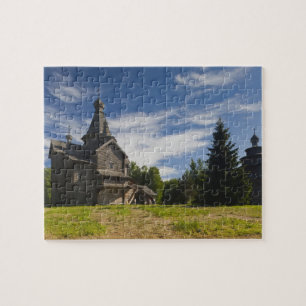 Ttraditional wooden Russian Orthodox church 5 Jigsaw Puzzle
