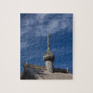 Ttraditional wooden Russian Orthodox church Jigsaw Puzzle