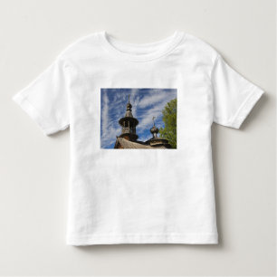 Ttraditional wooden Russian Orthodox church Toddler T-Shirt