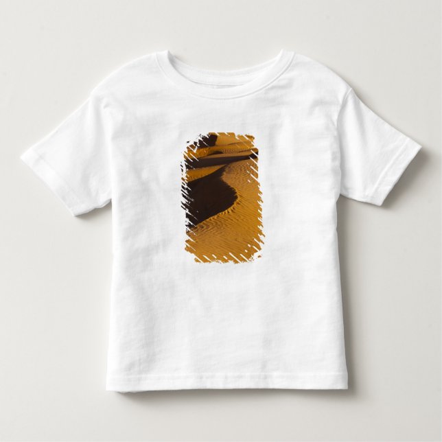 Tunisia, Ksour Area, Ksar Ghilane, Grand Erg Toddler T-Shirt (Front)