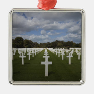 Tunisia, Tunis, Carthage, US World War Two-era 2 Metal Tree Decoration