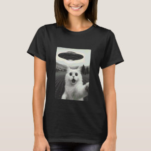 Turkish Angora Cat Selfie Funny Alien Abduction Me T-Shirt