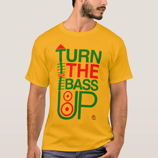 TURN THE BASS UP - Reggae colours - Crossfader DJ T-Shirt (Front)