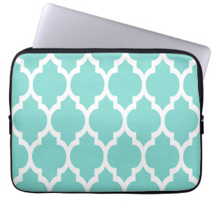 Turquoise Aqua Wht Moroccan Quatrefoil Pattern #4 Laptop Sleeve