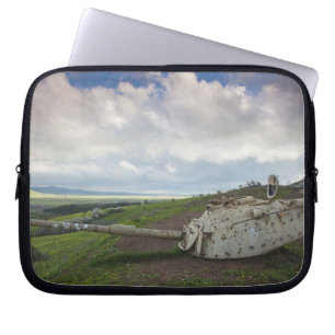 Turret of Israeli tank points to Qunietra Laptop Sleeve