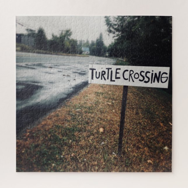 turtle crossing jigsaw puzzle (Vertical)