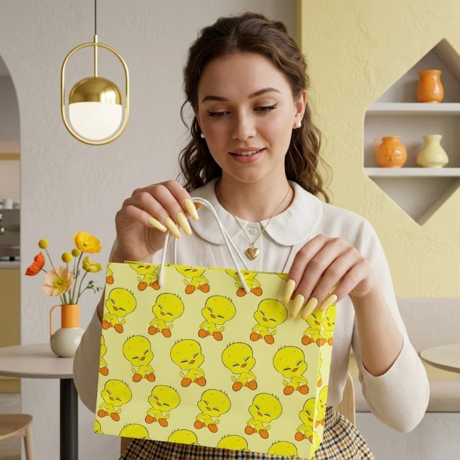Tweety Large Gift Bag (Creator Uploaded)
