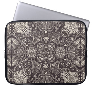 Two colours Vintage seamless pattern. Contour arab Laptop Sleeve