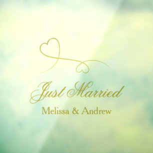 Two Elegant Gold Hearts   Just Married Wedding Car