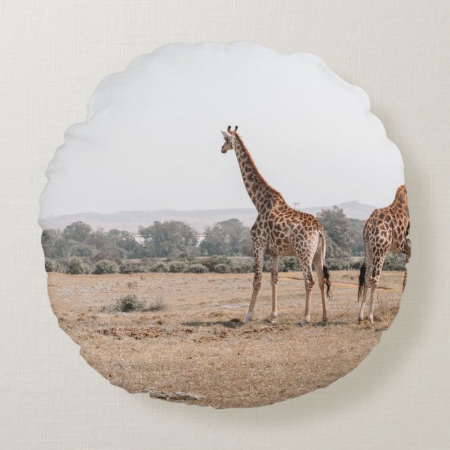 TWO GIRAFFES ROUND CUSHION (Front)