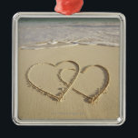 Two overlying hearts drawn on the beach metal tree decoration<br><div class="desc">Beach and Love,  AssetID: 127999579 / {Gen Nishino} / Two overlying hearts drawn on the beach</div>