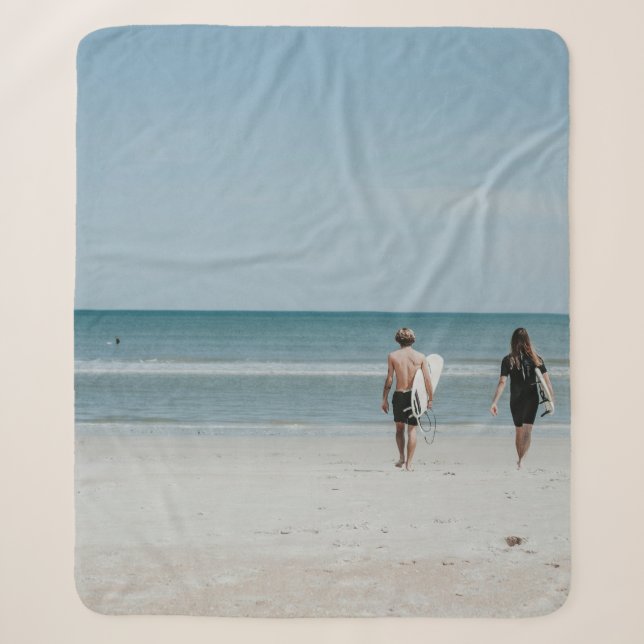 Two person walking on coast sherpa blanket (Front)