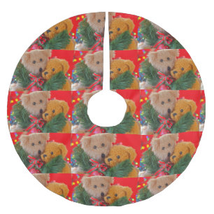 Two teddy bears with greenery and bow brushed polyester tree skirt